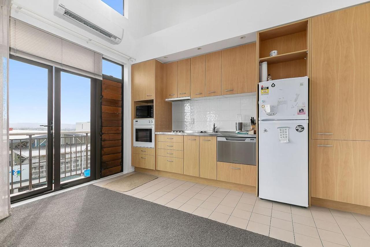 Roomy High-Ceiling Loft Apartment - Free Parking! Όκλαντ Εξωτερικό φωτογραφία